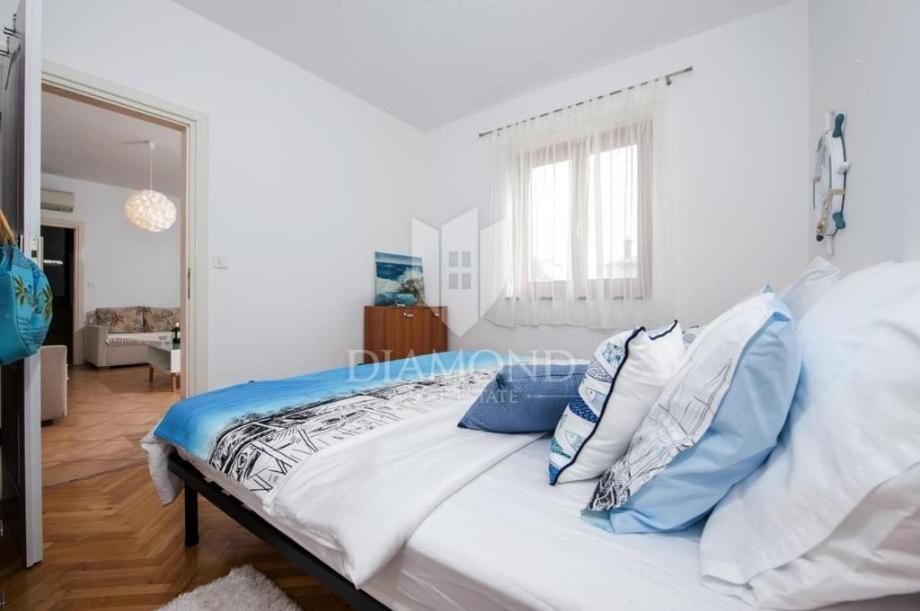 Santa Eufemia Rovinj 10Min Walk To City & Free Garage Parking Apartman Kültér fotó